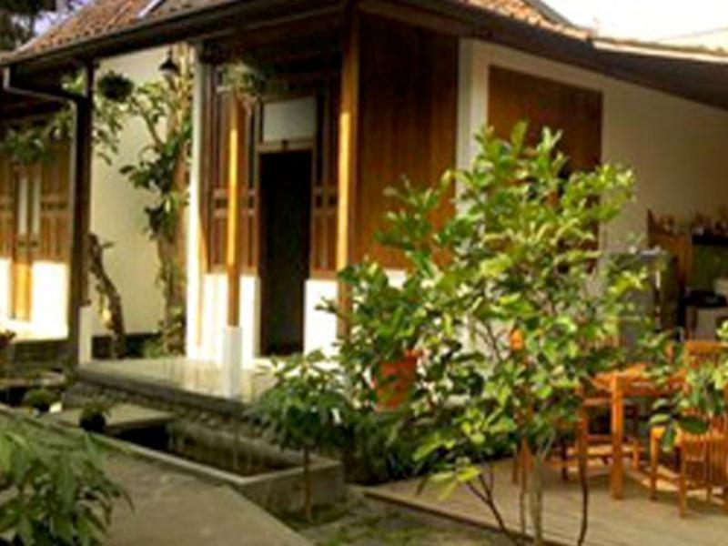 Ndalem Mj Homestay Yogyakarta Luaran gambar