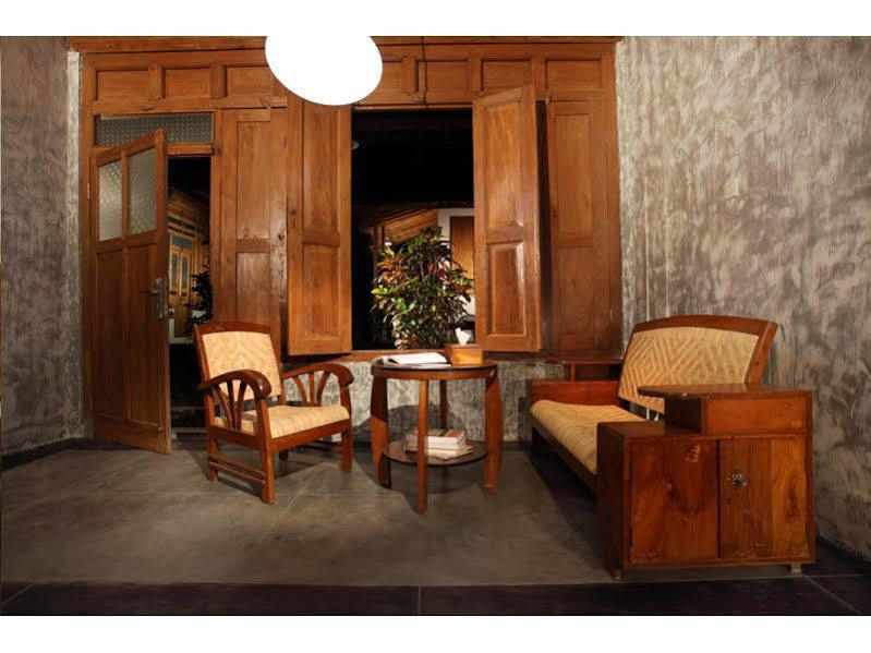 Ndalem Mj Homestay Yogyakarta Luaran gambar